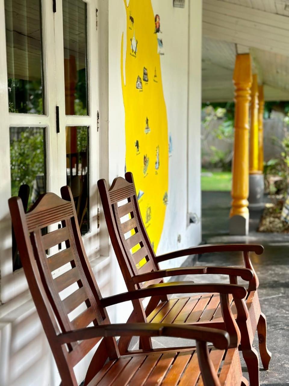 Villa Sunny Days Хиккадува Экстерьер фото